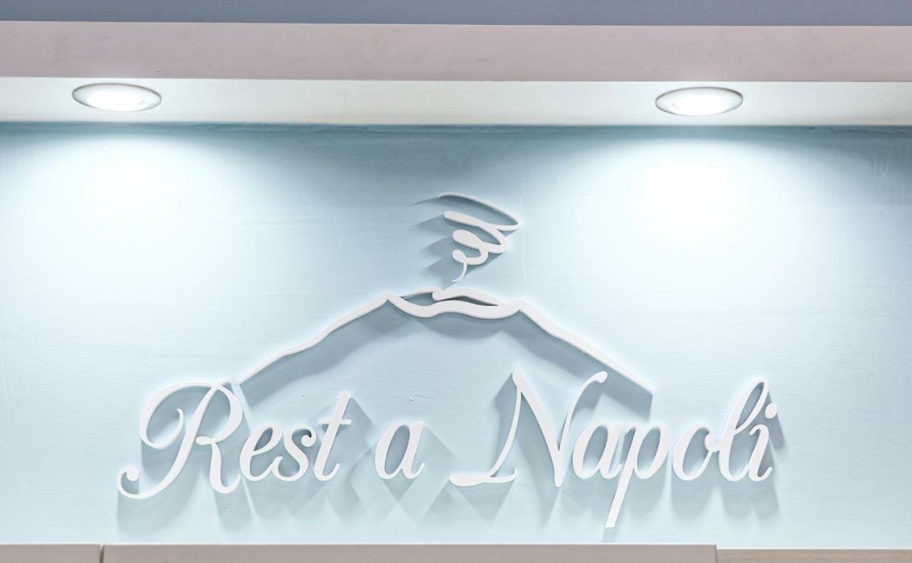 B&B Rest A Napoli Екстер'єр фото