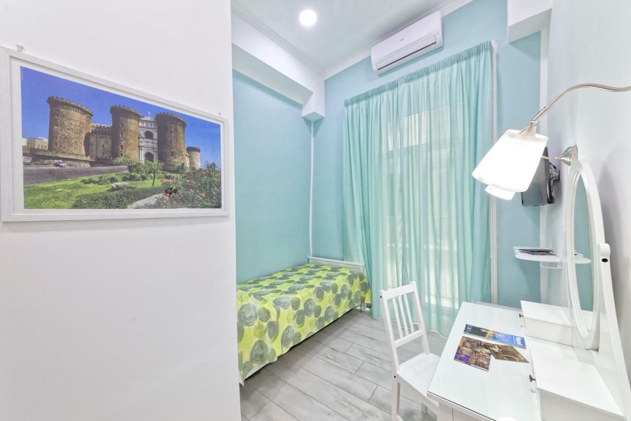 B&B Rest A Napoli Екстер'єр фото