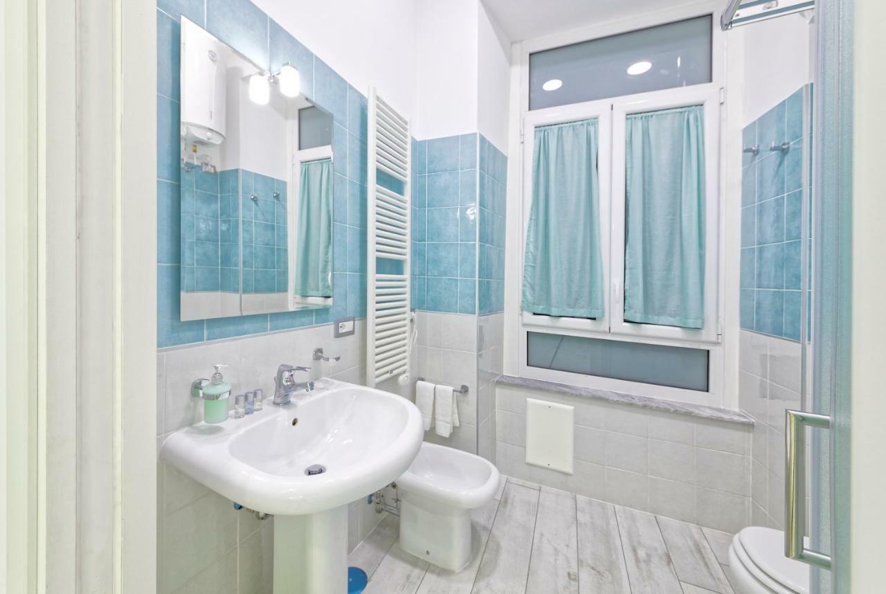 B&B Rest A Napoli Екстер'єр фото